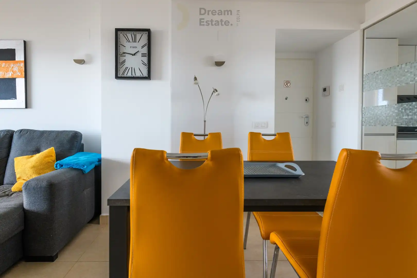 Eerstelijns appartement met zuidgericht terras en zeezicht. foto 9