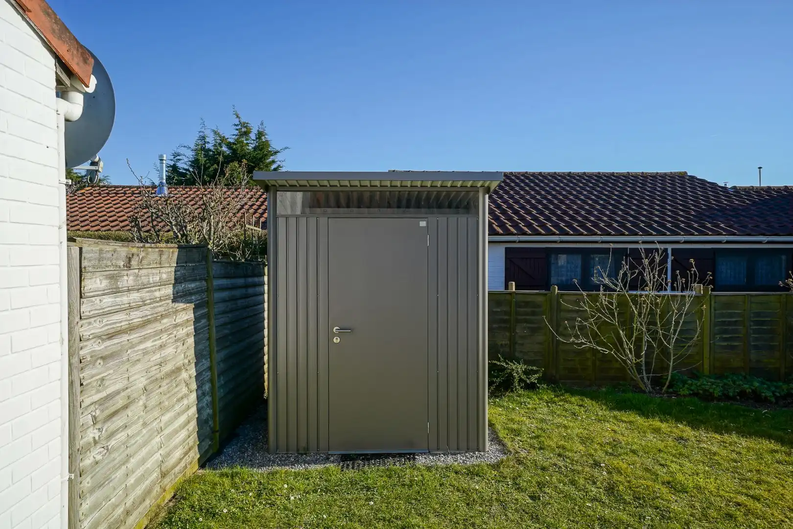 Instapklare vakantiewoning met zonnige tuin en 2 slaapkamers foto 14