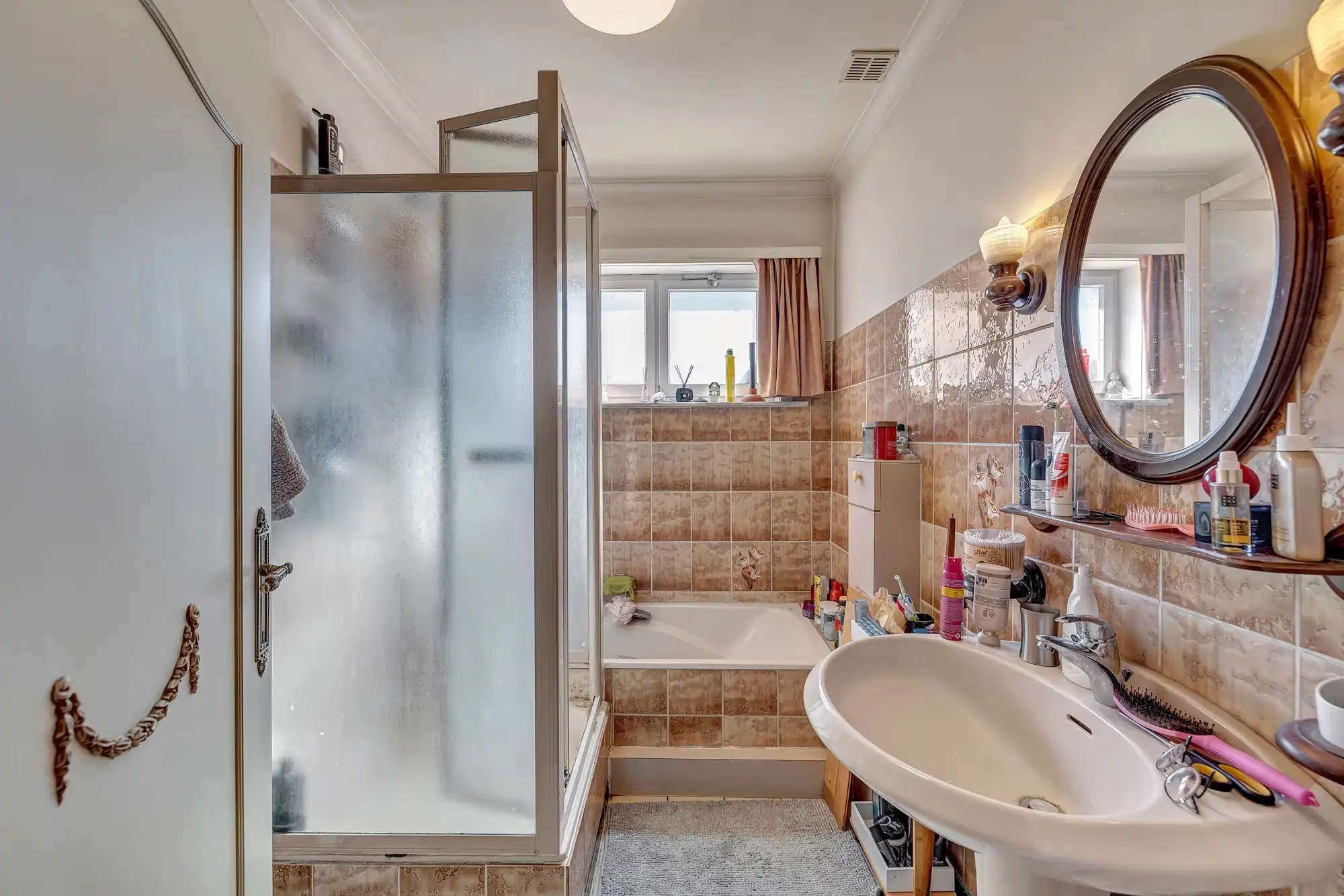 Olsene: te renoveren bungalow met 3 slaapk. en garage foto 8