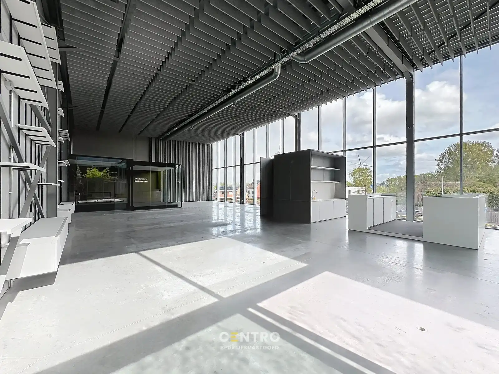 Share-deal: duurzaam, strak en ecologisch HIGH-END afgewerkt bedrijfsgebouw (°2020) met productiehal en kantoren op een perceel van 5.069m². foto 14