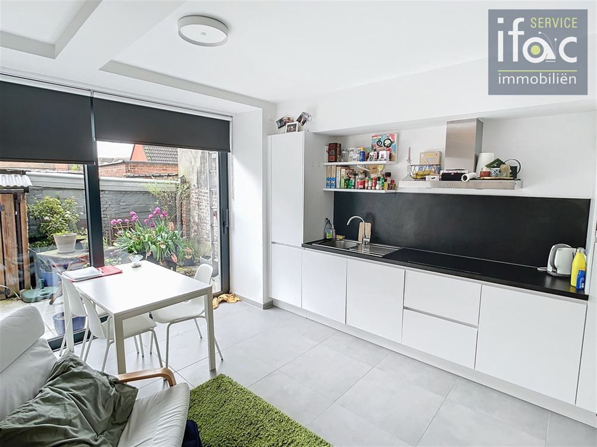 Opbrengsteigendom - Luxe studentenkamers en studio foto 7