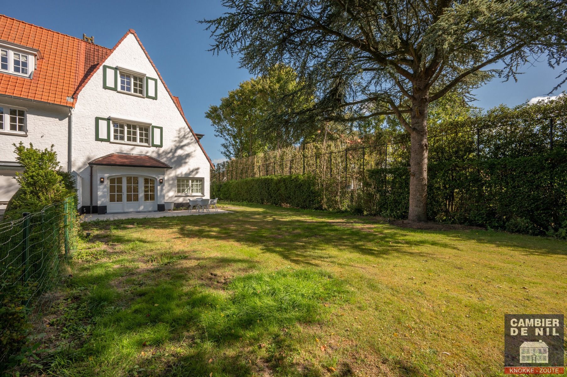 Gerenoveerde, ongemeubelde koppelvilla mmet zuidgerichte tuin - Zoute foto 47