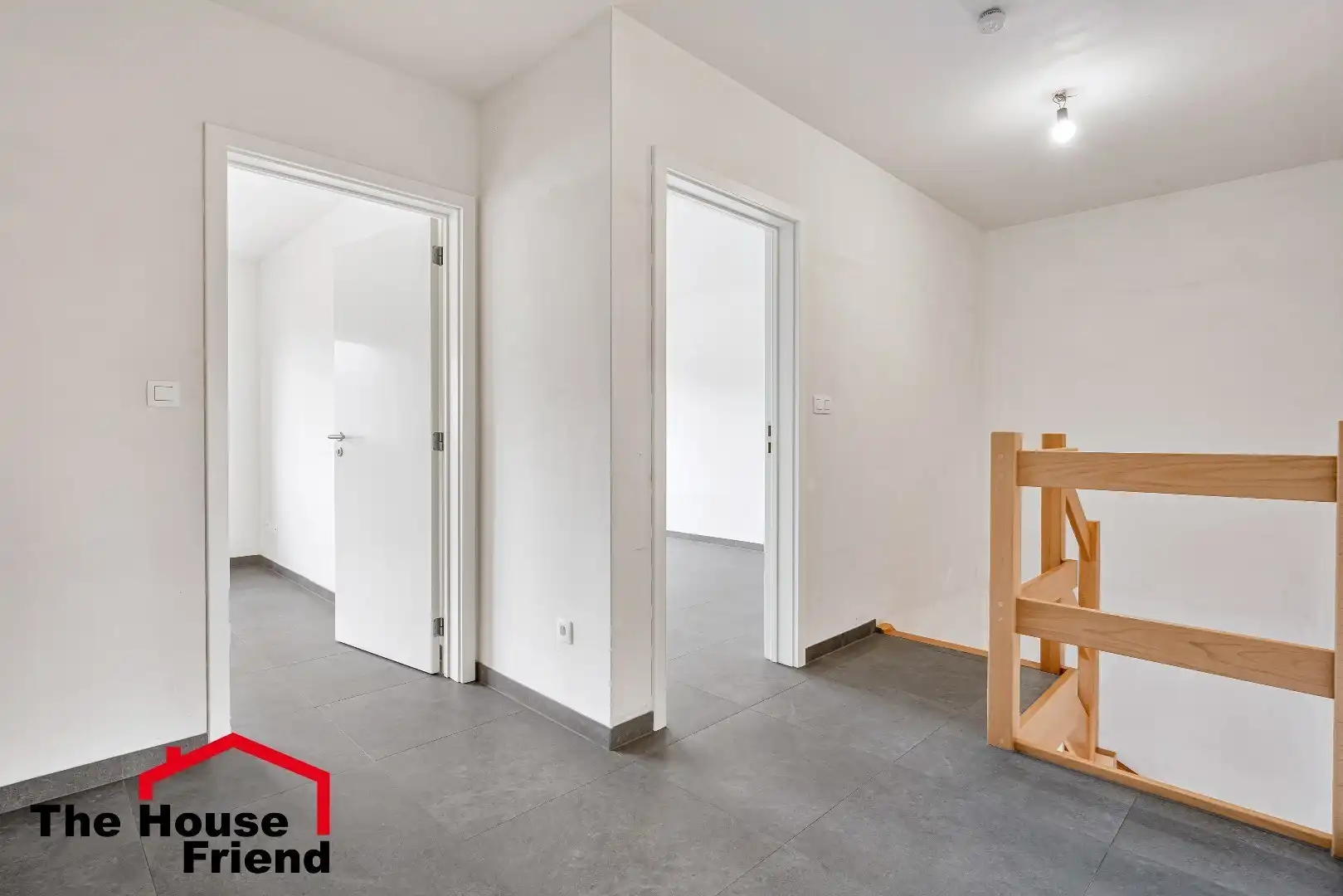 Top afgewerkte nieuwbouwwoning met 3 slaapkamers, tuin en carport in rustige woonomgeving foto 8