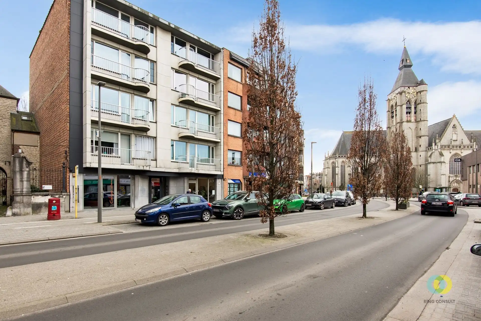 Stijlvolle commerciëel gelijkvloers foto {{pictureIndex}}