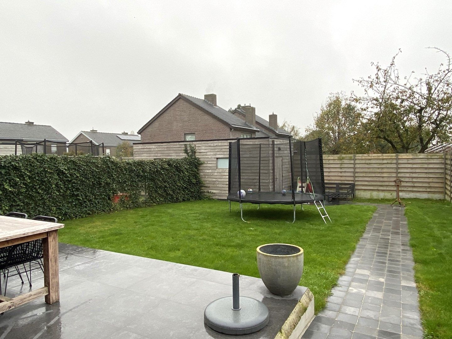 RECENTE NIEUWBOUWWONING MET 4 SLKPS | TUIN | CARPORT foto 7