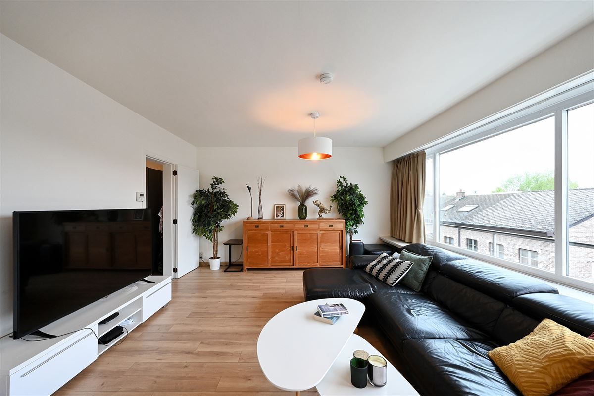 ruim en lichtrijk appartement nabij het centrum van Duffel foto 7