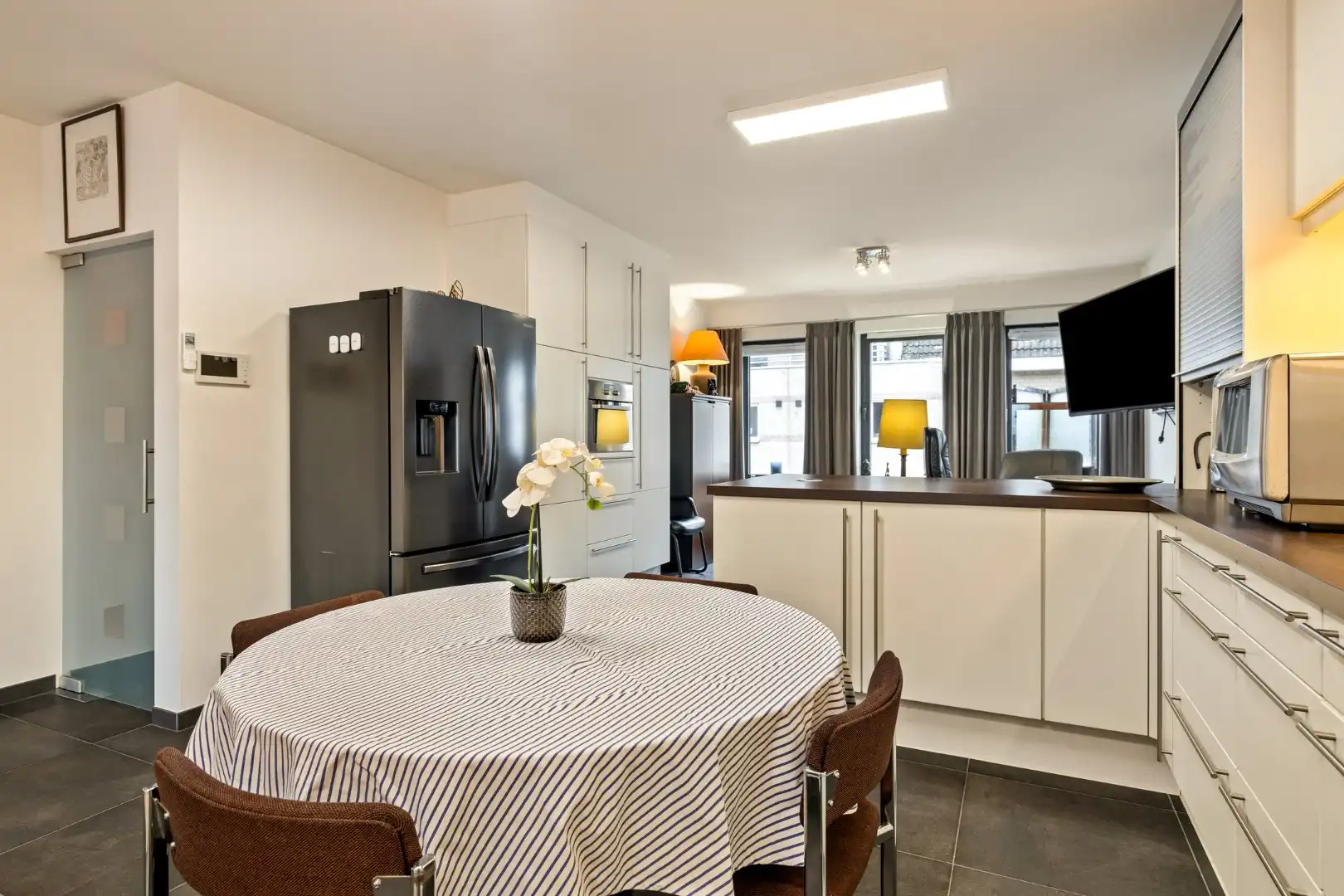 Ruime, energiezuinige bel-etagewoning met ruime garage in hartje Retie met zorgwoningpotentieel foto 10