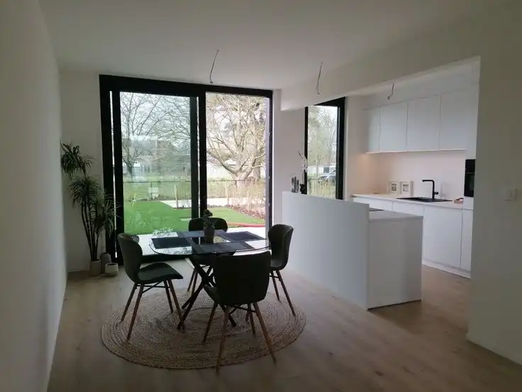 Moderne BEN-woning te Tongeren foto 9