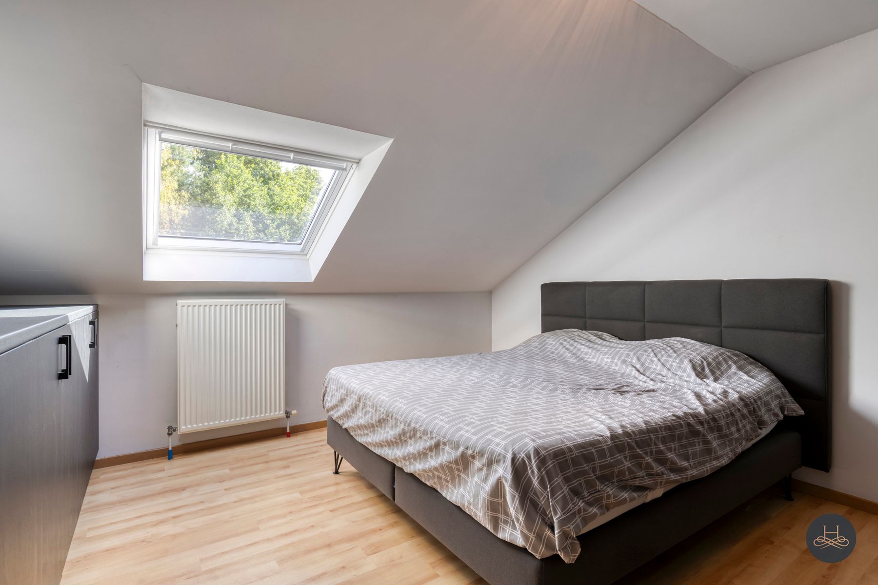 Gezellige halfopen bebouwing met 3 slaapkamers en leuke tuin foto 13