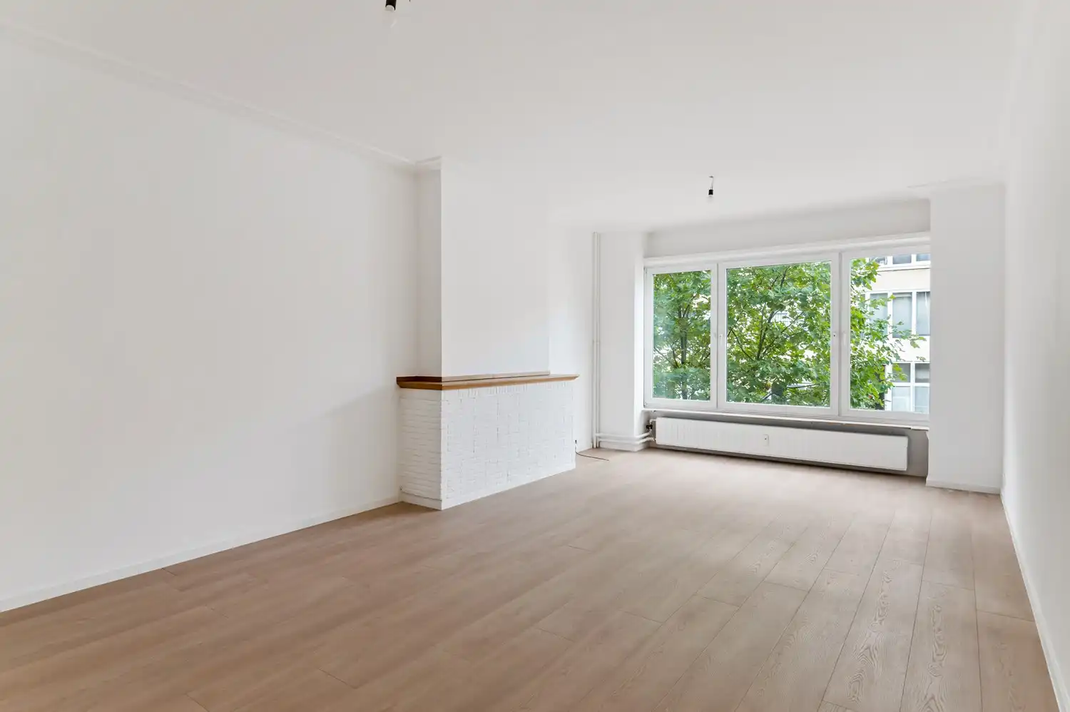 Licht en ruimte in het hart van Antwerpen – 1 slaapkamer appartement foto {{pictureIndex}}