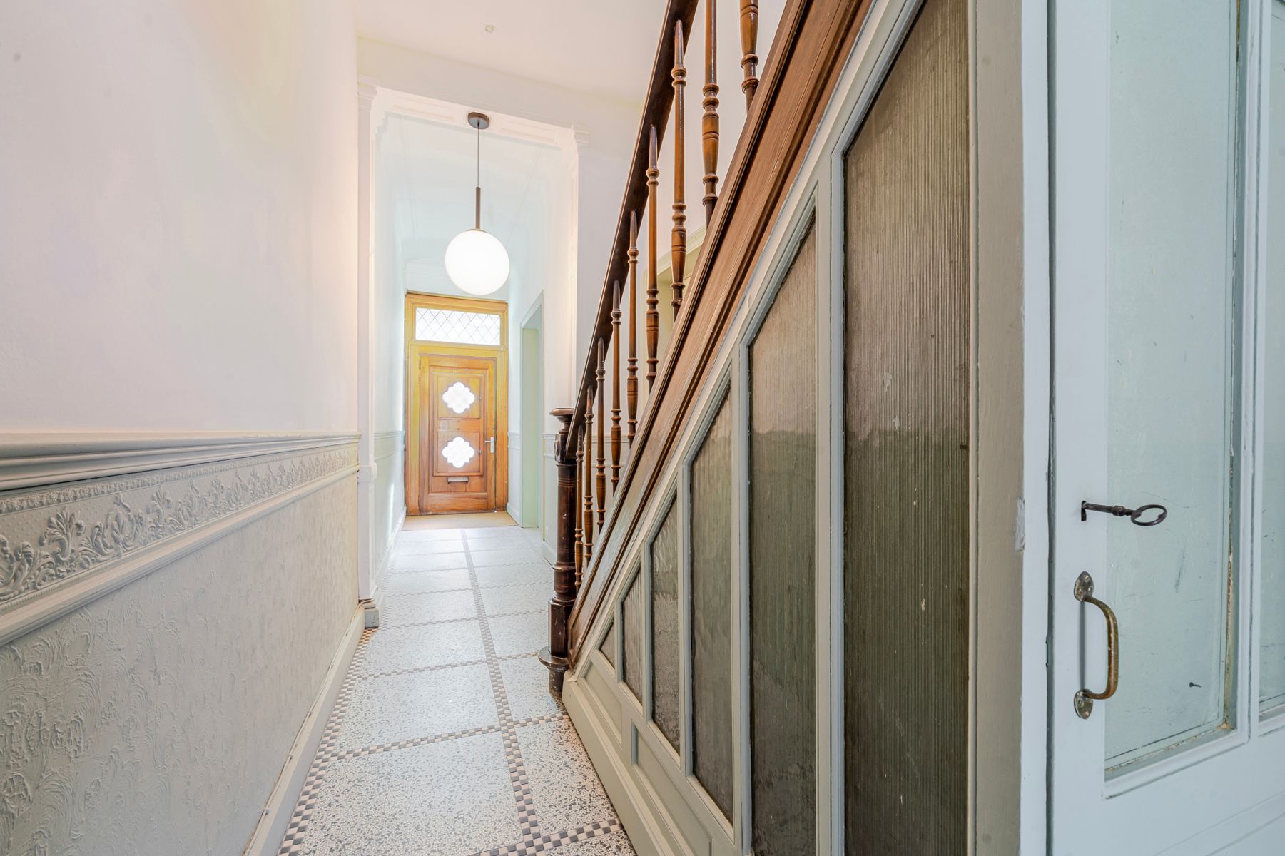 Karaktervolle herenwoning met stadstuin in Gentbrugge foto 17