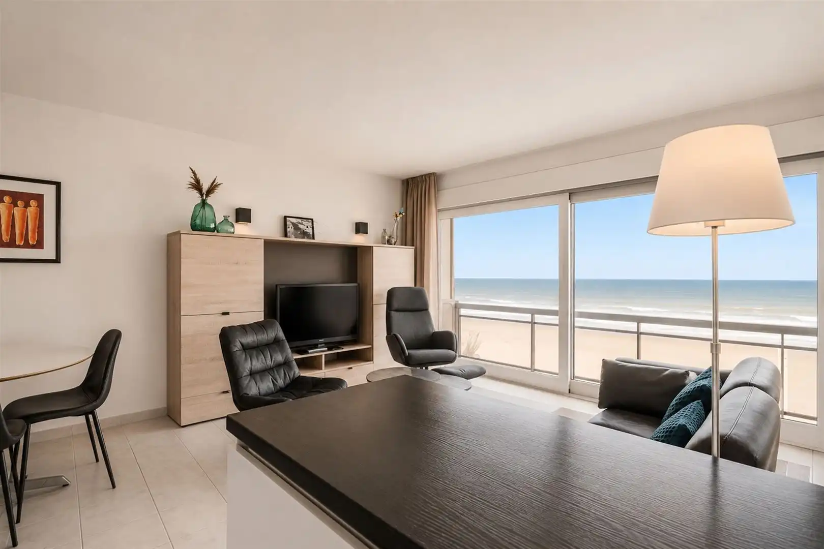 uitzonderlijk hoek appartement met 2 slaapkamers foto 9