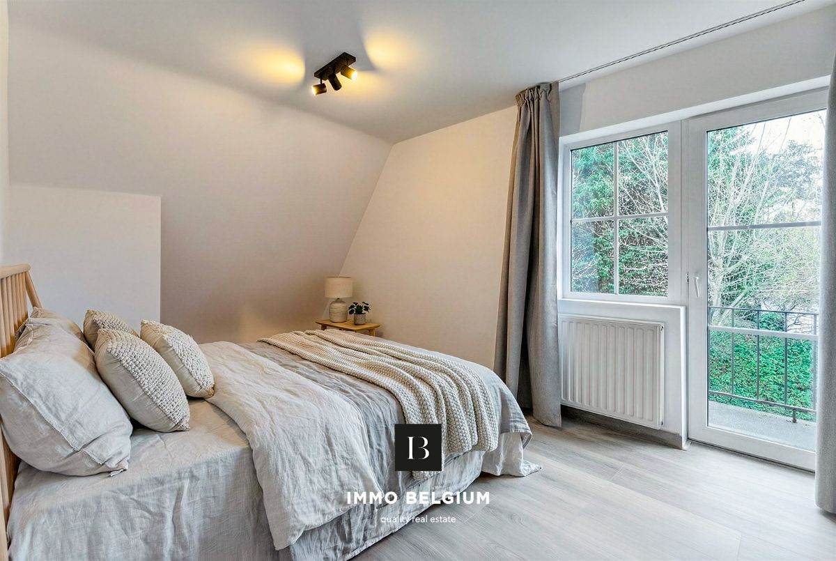 Prachtig gerenoveerde woning op 700m van het strand foto 12