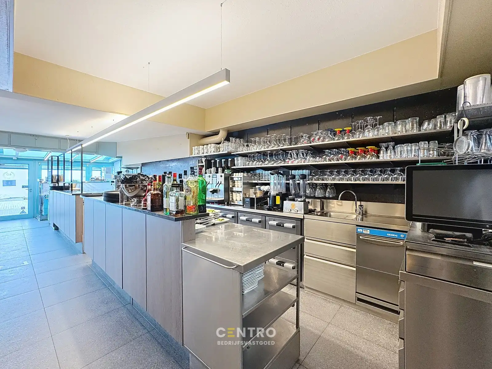 Verkoop handelspand IJssalon - Tearoom 't Zwart Schaap te Sint-Idesbald! foto 13