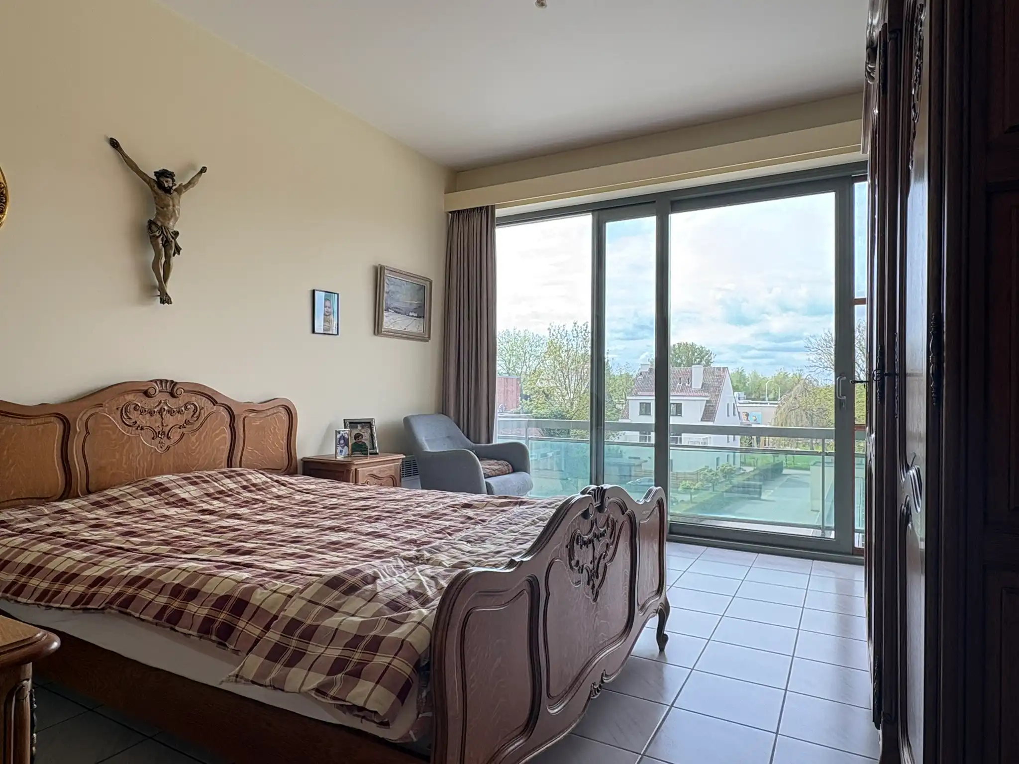 Ruim tweeslaapkamer appartement te huur in centrum Deinze foto 6