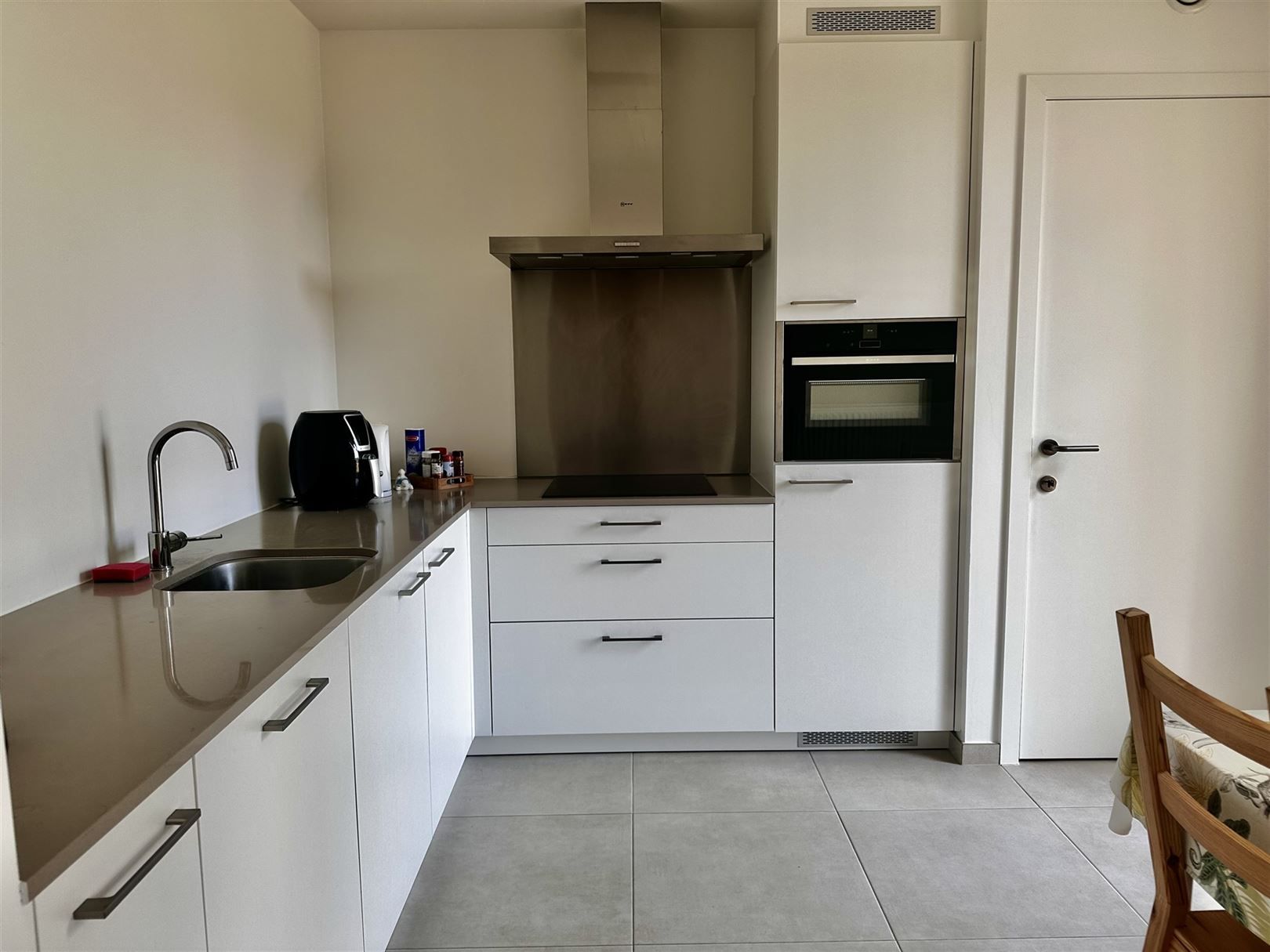 Gelijkvloers nieuwbouw appartement te huur  foto 4