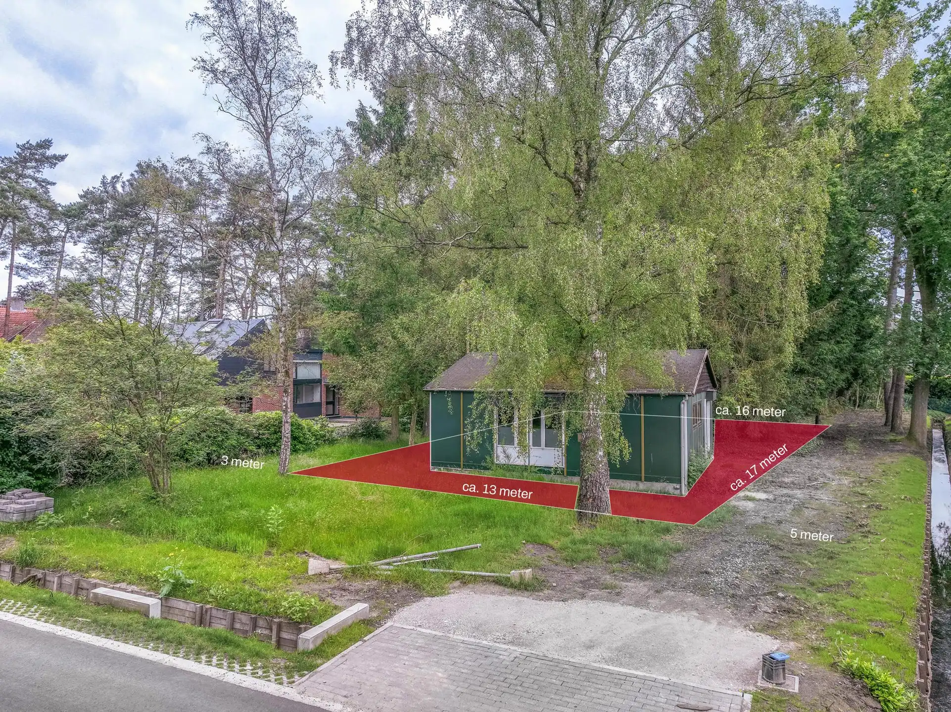 Prachtig stuk bouwgrond van 2.217 m2 foto 2
