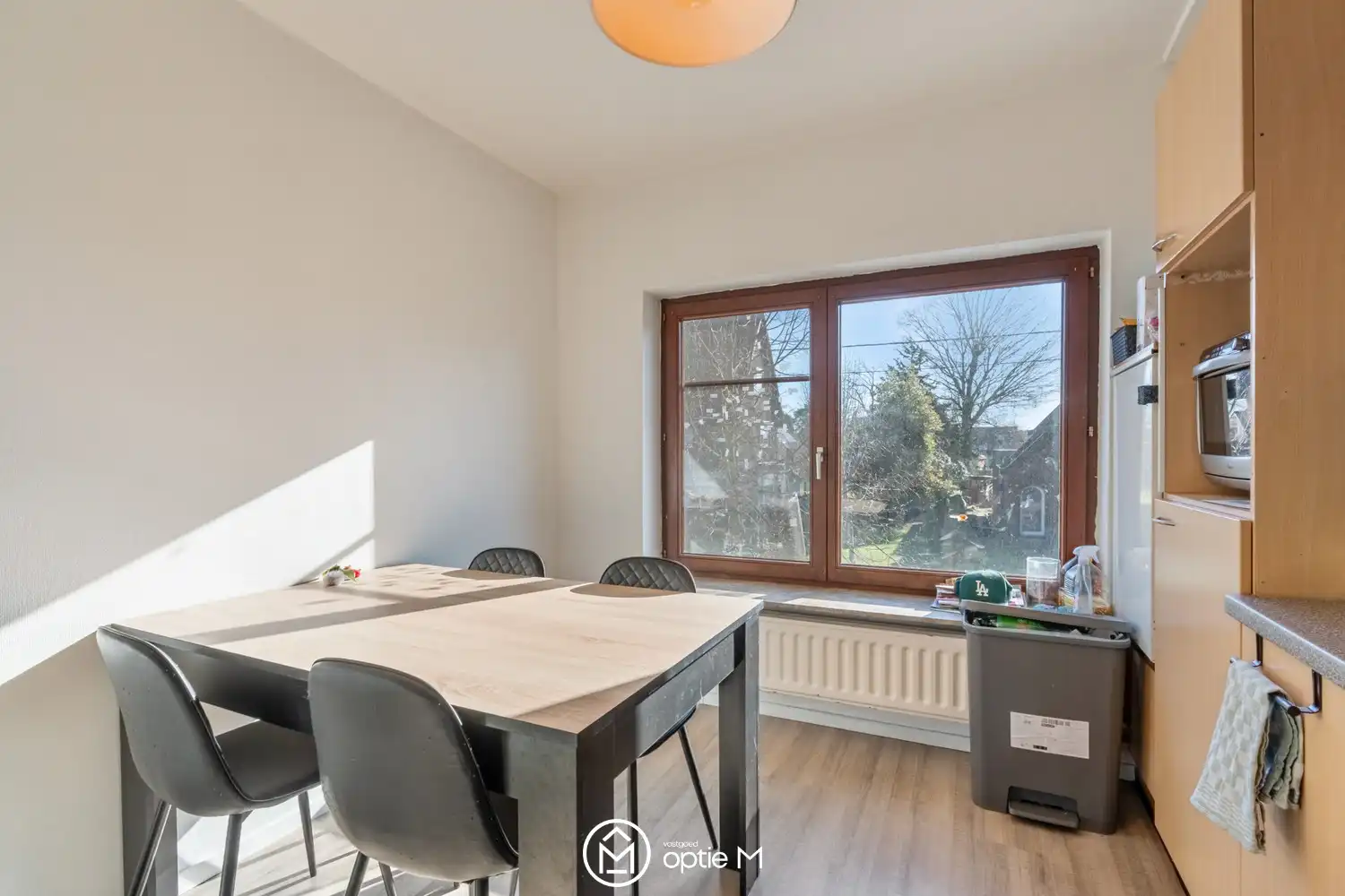 Investeringspand te koop in Genk – Twee verhuurde appartementen met onmiddellijk rendement foto 23