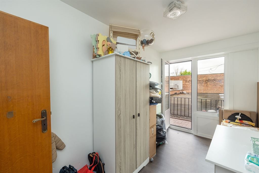 Tof appartement met terras vlakbij Rivierenhof foto 11