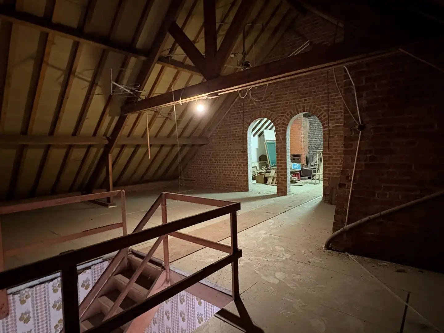 Karakter woning op de Doorniksesteenweg met 4 slks, tuin en garage. foto 13