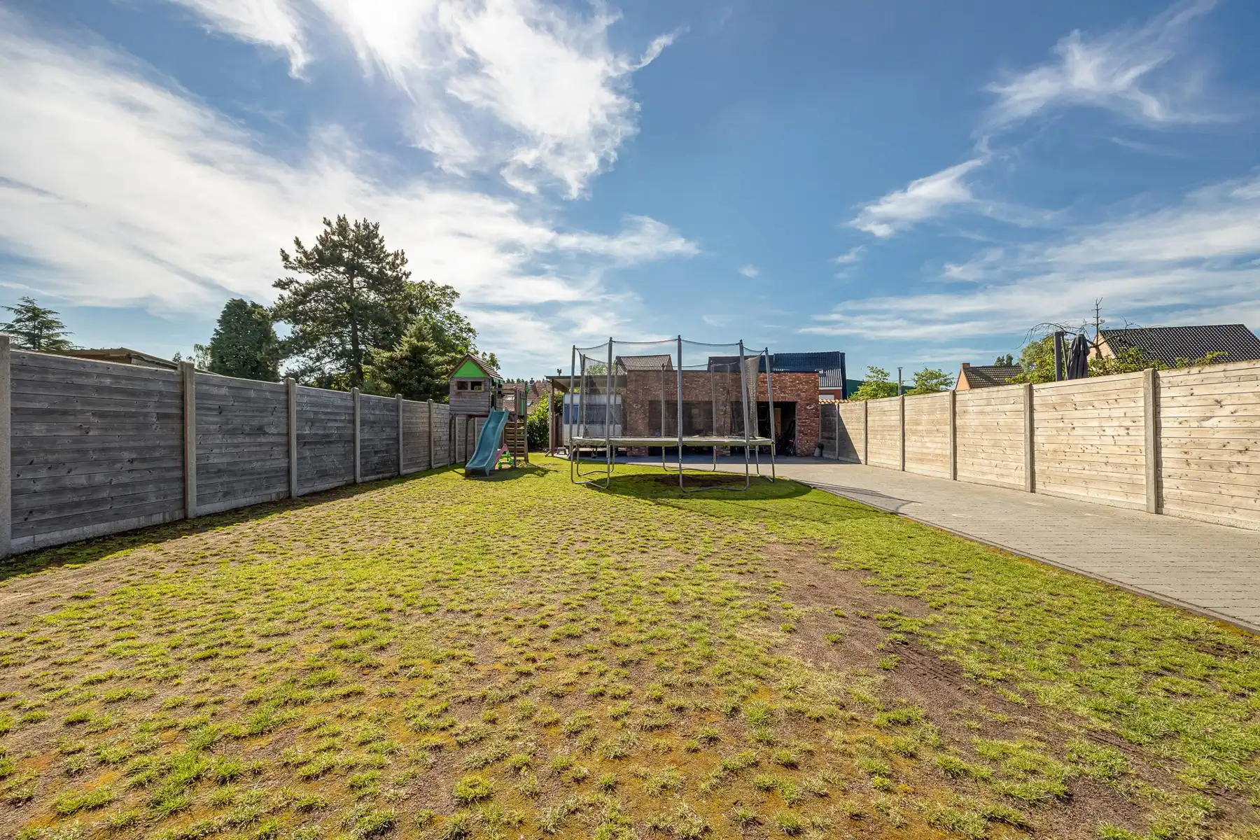 Recente BEN-woning met 4 slks en dubbele garage op gunstige ligging foto 28