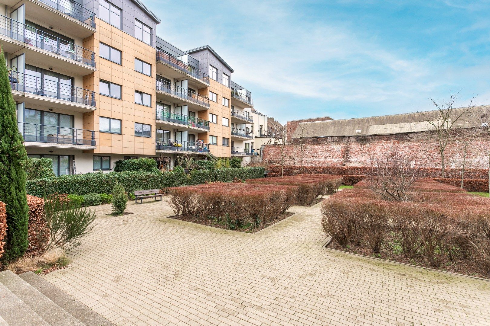 Energiezuinig 1-slpk appartement gelijkvloers met terras, parking en toplocatie nabij Brussel-Zuid foto 19