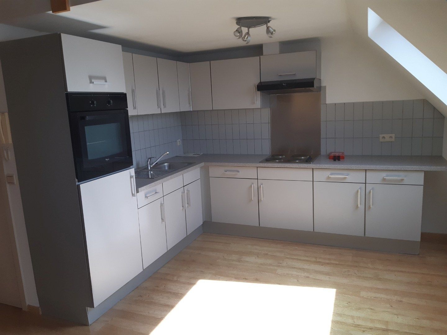 Tof dakappartement met aangenaam zonneterras. foto 12