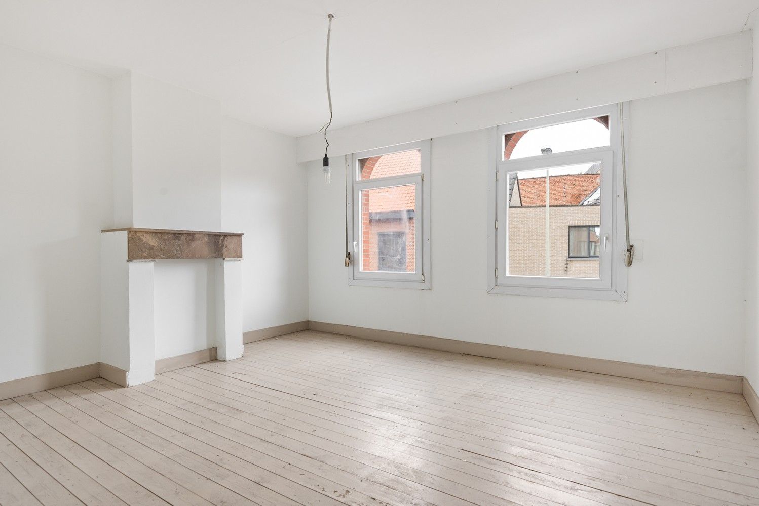 Leuke, te renoveren woning met 2 slaapkamers in het centrum van Duffel foto 11