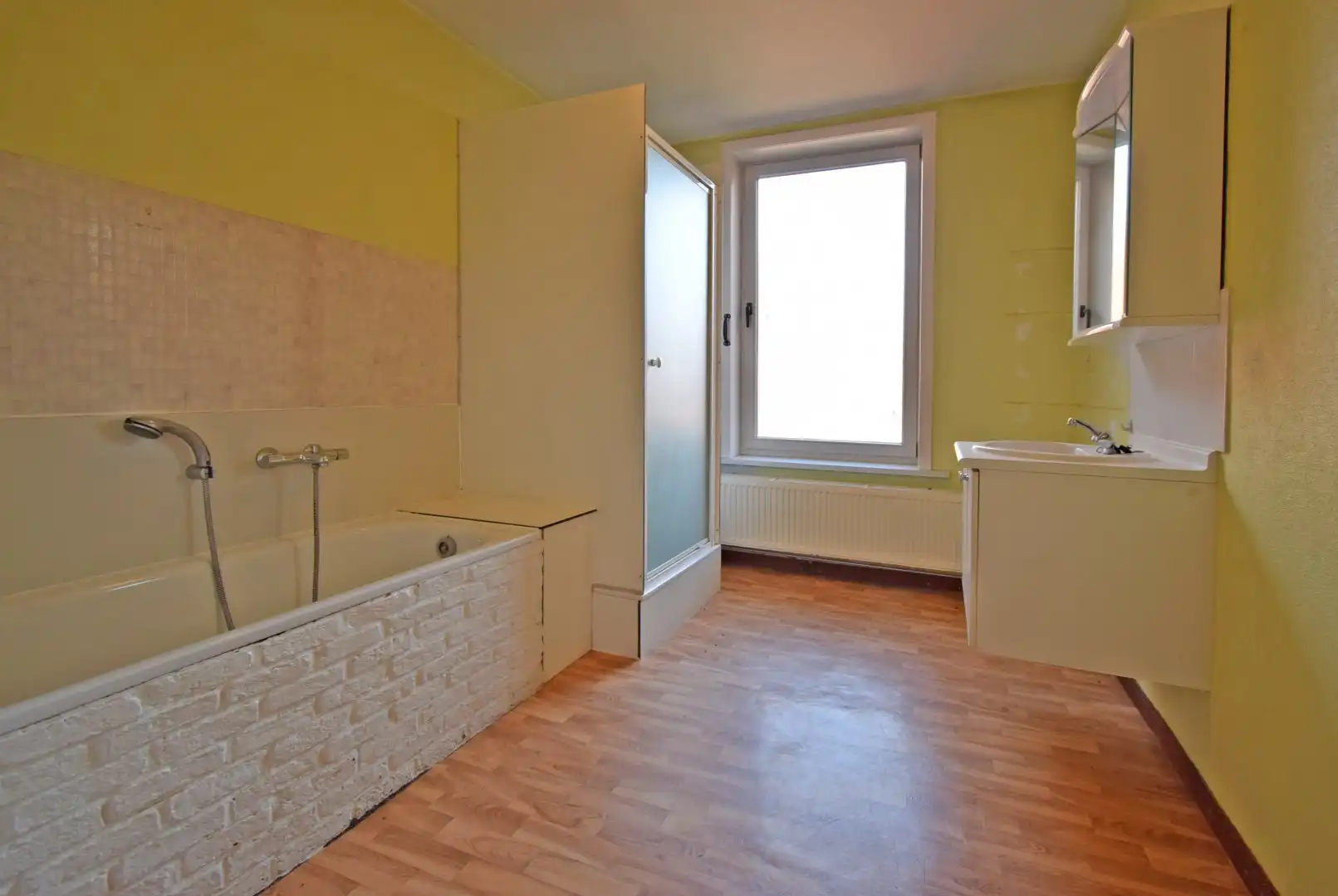 Uniek wooncomplex als geheel te huur in centrum Lichtervelde foto 12