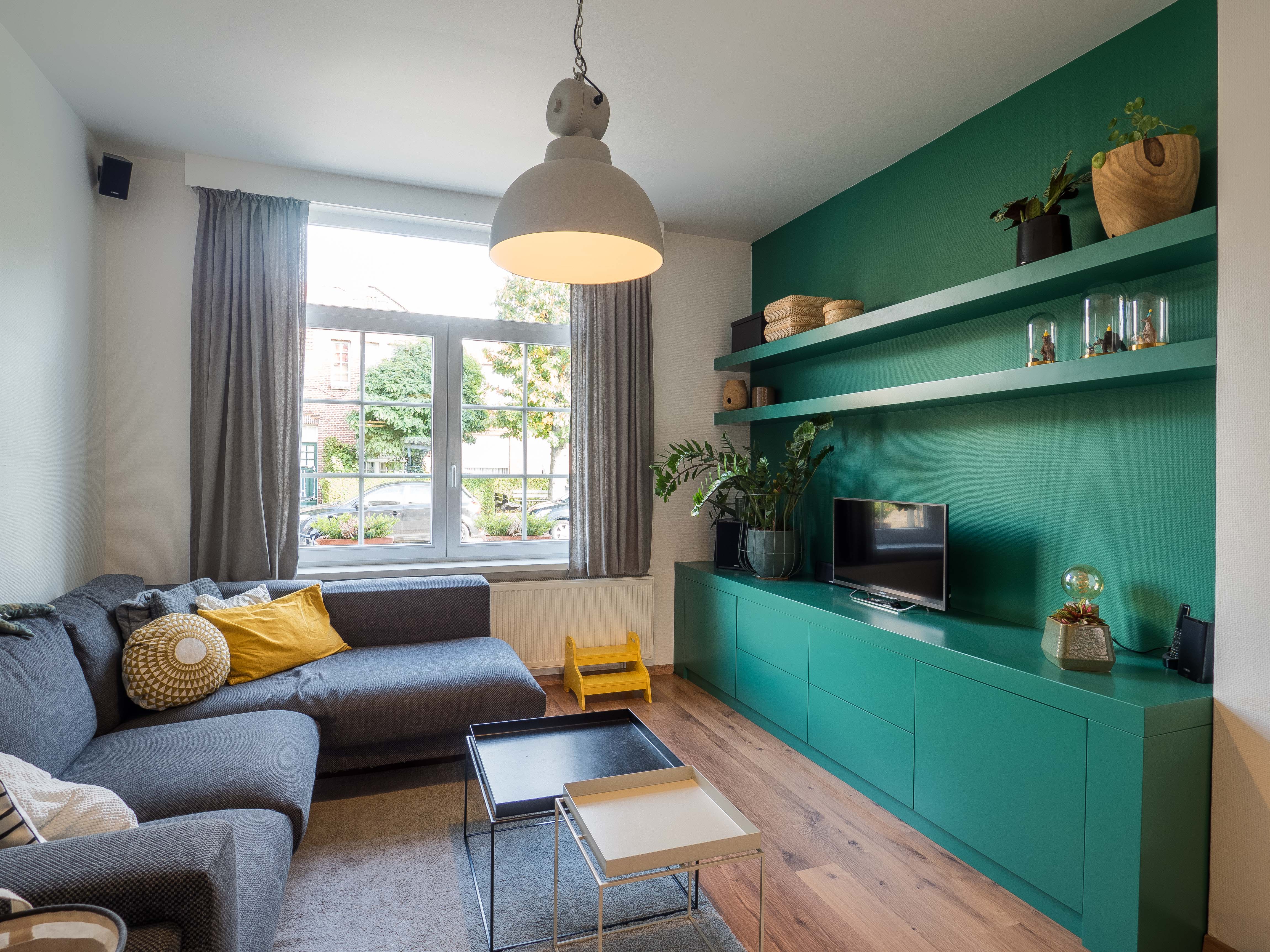 Sfeervolle gezinswoning met zonnige tuin in Mortsel foto 3