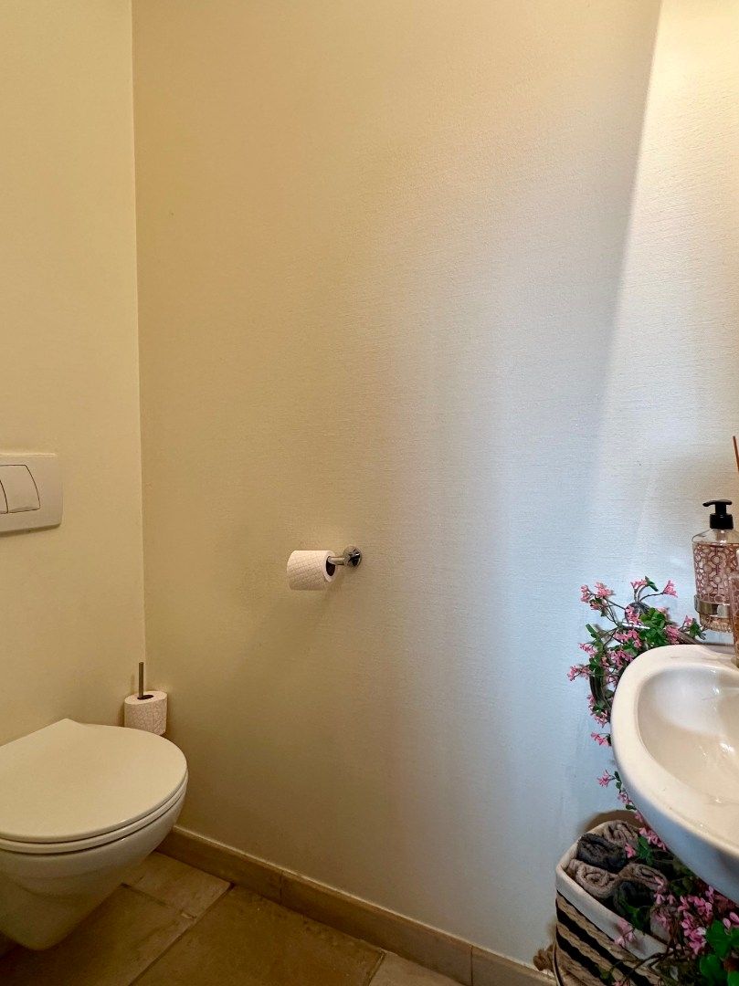 Charmante villa met grote tuin in groene omgeving te Roksem foto 11