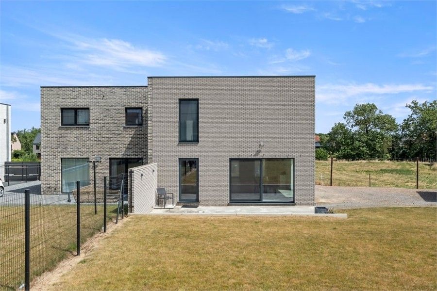 PRACHTIGE NIEUWBOUWWONING OP EEN MOOI PERCEEL IN GINGELOM foto 36