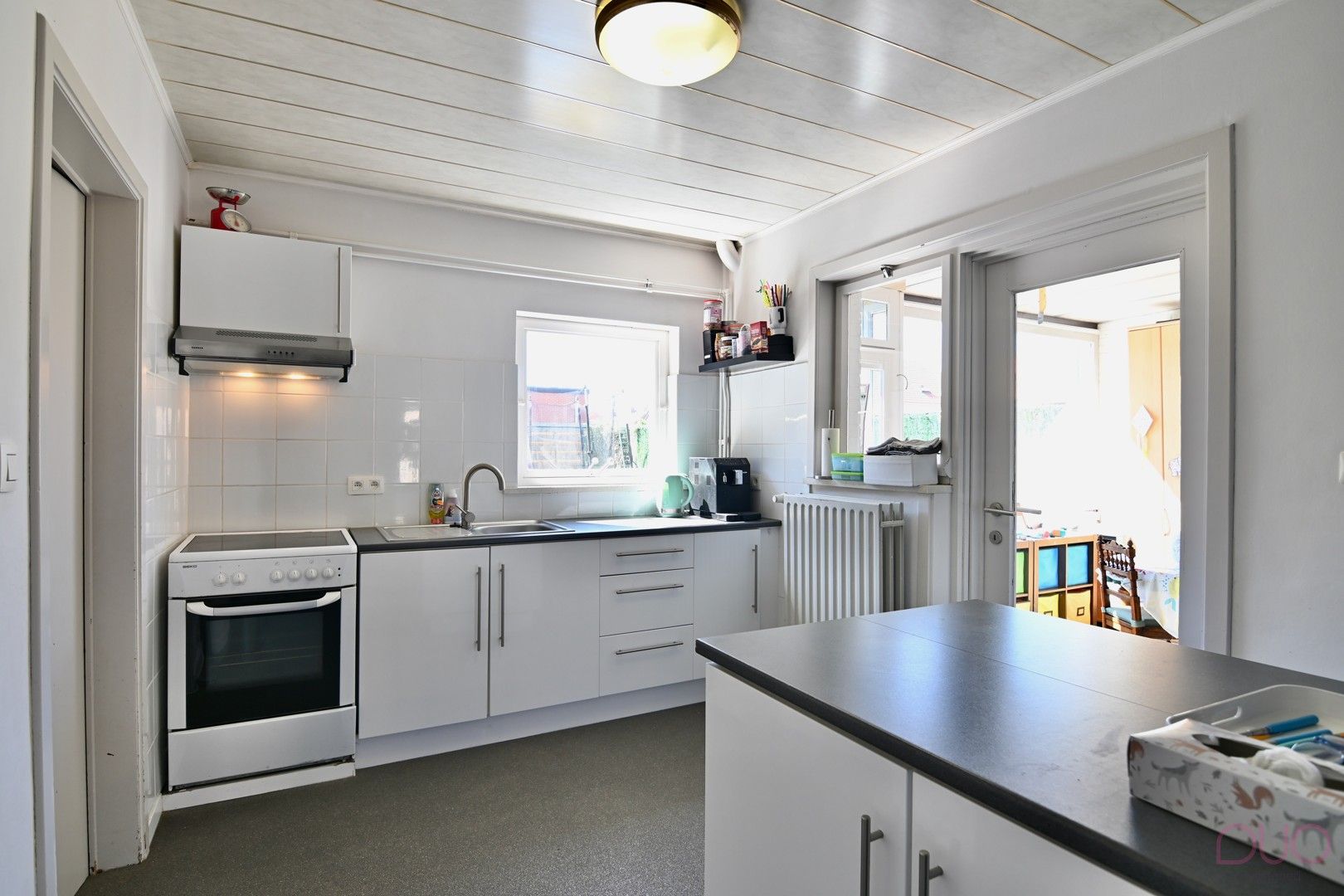 Ééngezinswoning met vier slaapkamer rustig gelegen in Truiense stadsrand foto 6