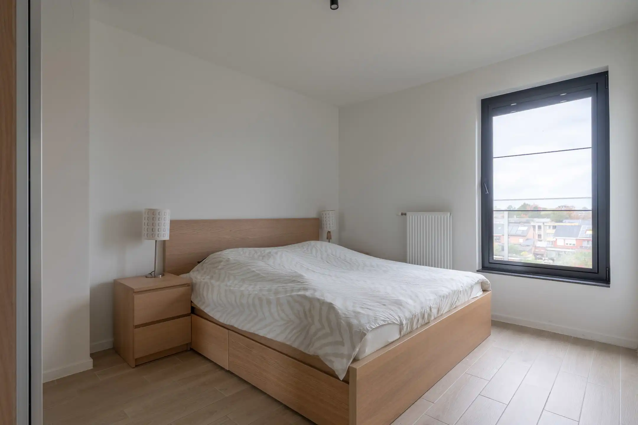 Energiezuinig penthouse met ruim terras en 2 autostaanplaatsen. foto 12