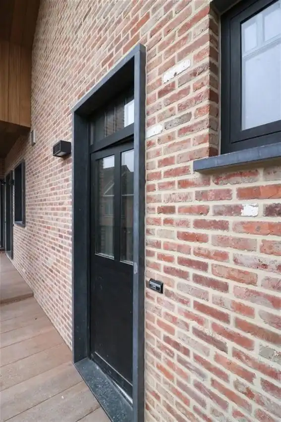 Duplex met 2 slpk., groot terras en autostaanplaats foto 4