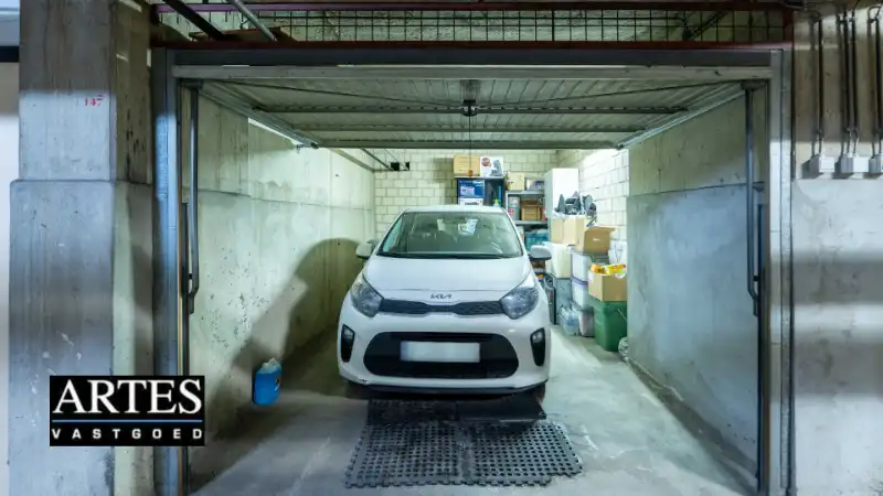Centraal gelegen appartement met 1 slaapkamer in Genk foto 21
