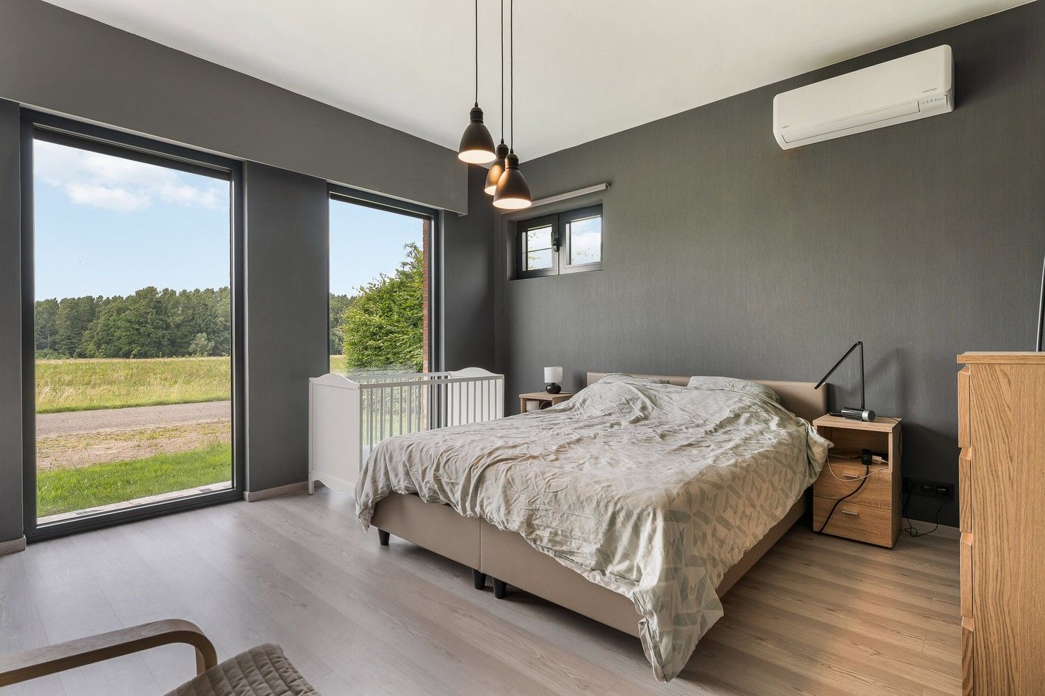 Charmante woning met 3 slpkrs en loods op een perceel van 726 m² foto 9