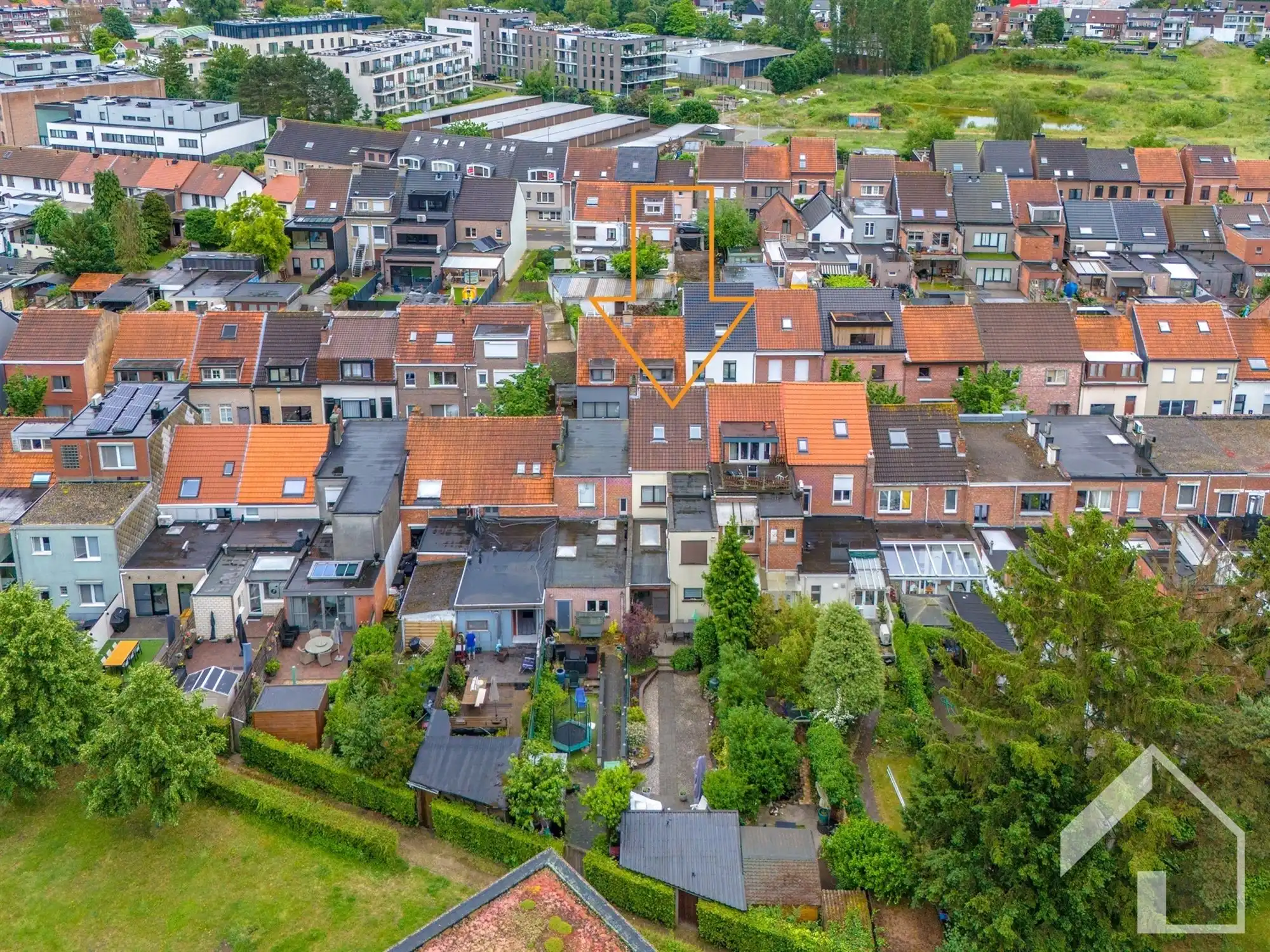 Ruime woning met 3 à 4 slaapkamers foto 22