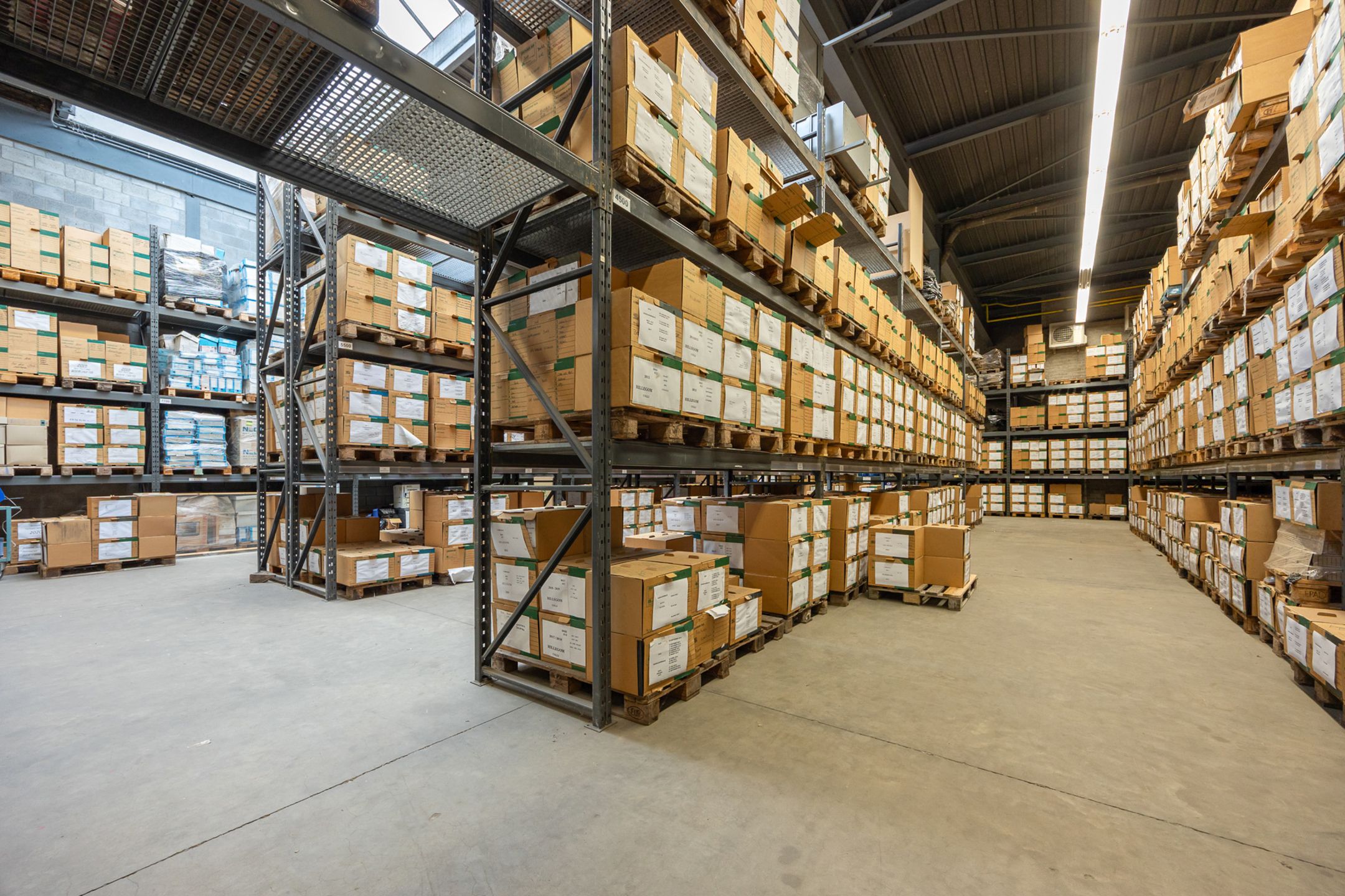 Bedrijfsgebouw te koop te Antwerpen!  foto 11