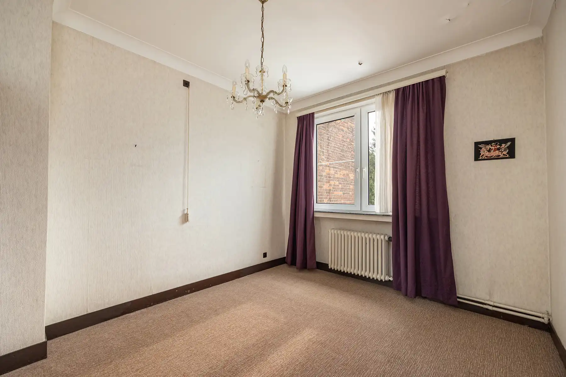 Riante, te renoveren woning op toplocatie  foto 14