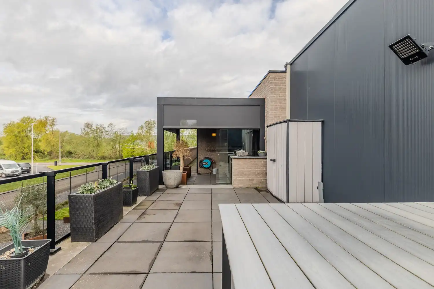 Multifunctioneel industriecomplex met woongelegenheid op topligging te Lanaken foto 43