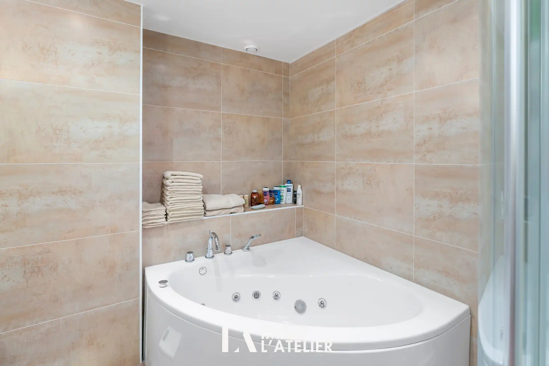 Adembenemende penthouse aan de Havengeul in Nieuwpoort. foto 14