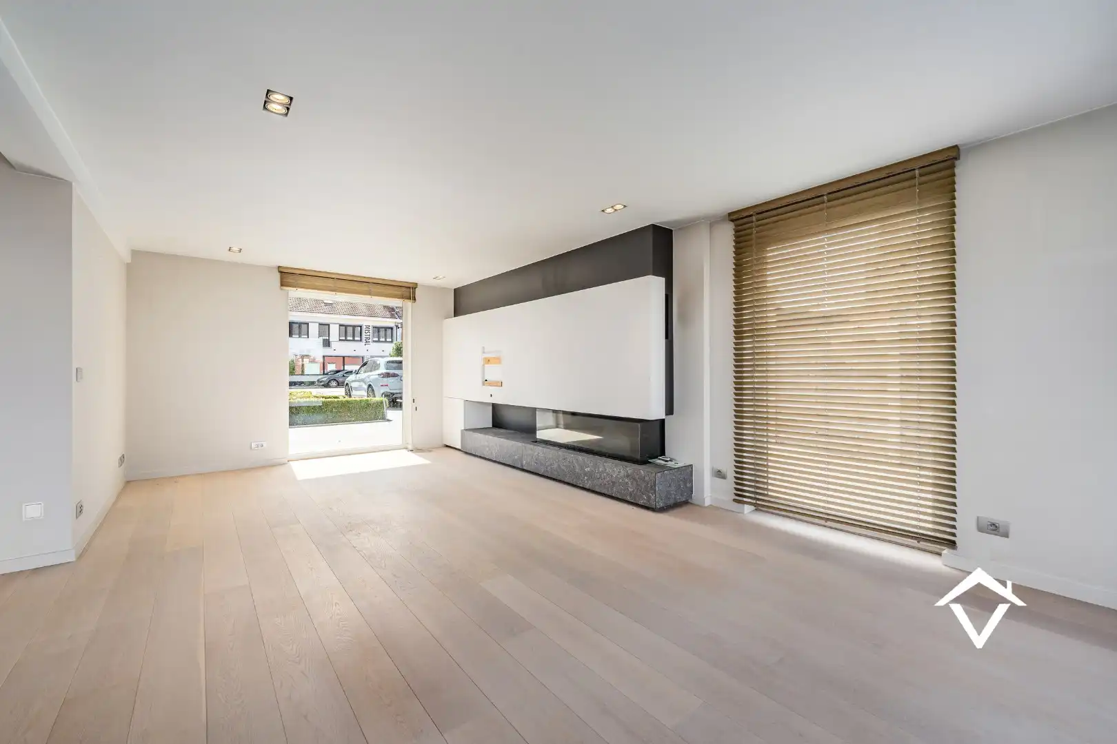 Alleenstaande woning met polyvalent bijgebouw te Zedelgem  foto 6