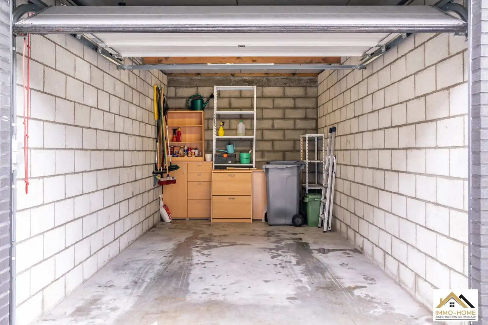 Instapklaar appartement met garage!  foto 22