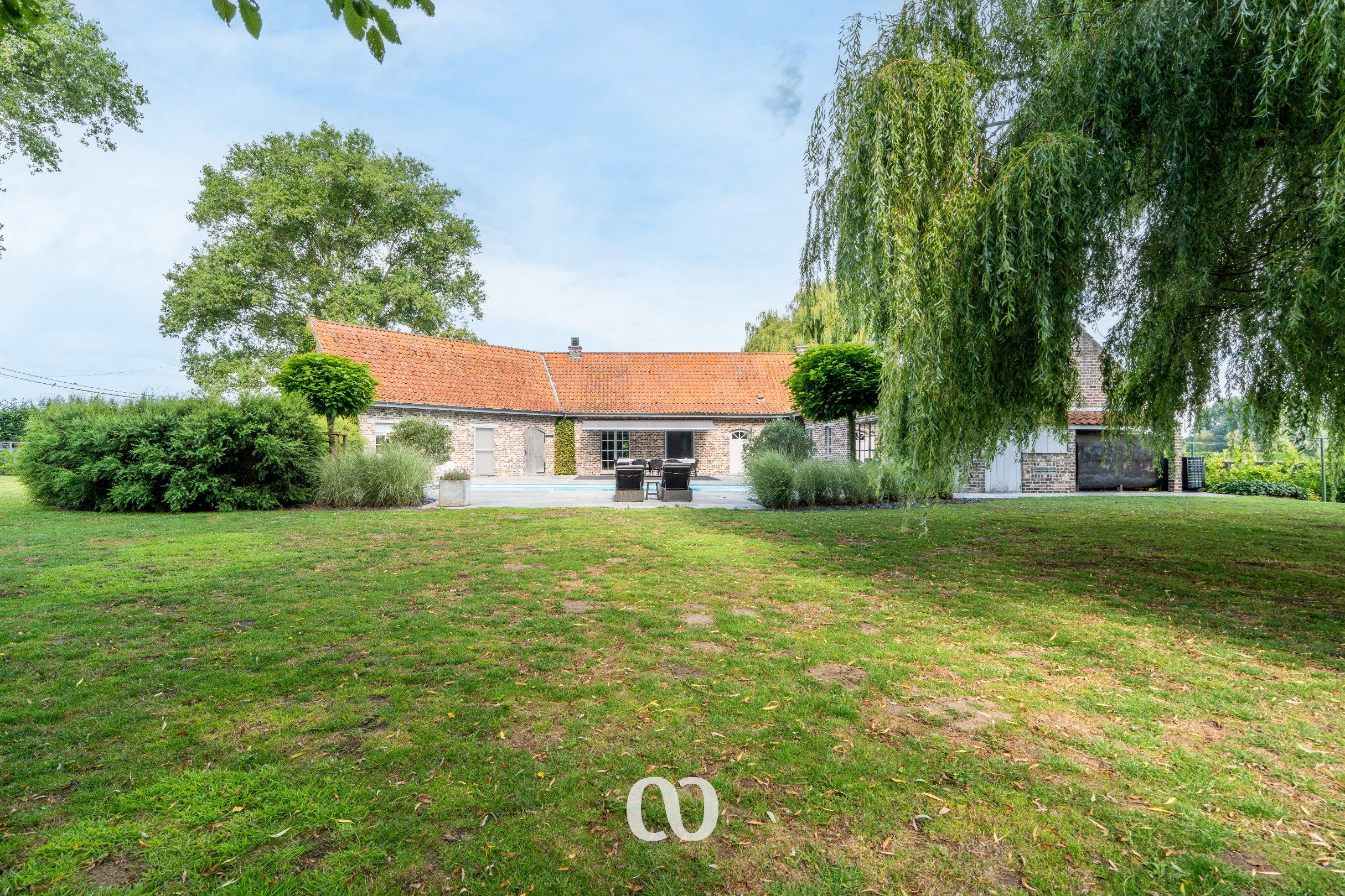 Unieke landelijke hoeve met zwembad en volledige privacy  foto 22