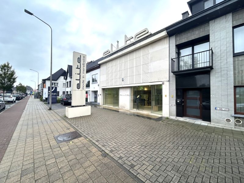 Casco handelsruimte van 398 m² op toplocatie in Merelbeke foto 11