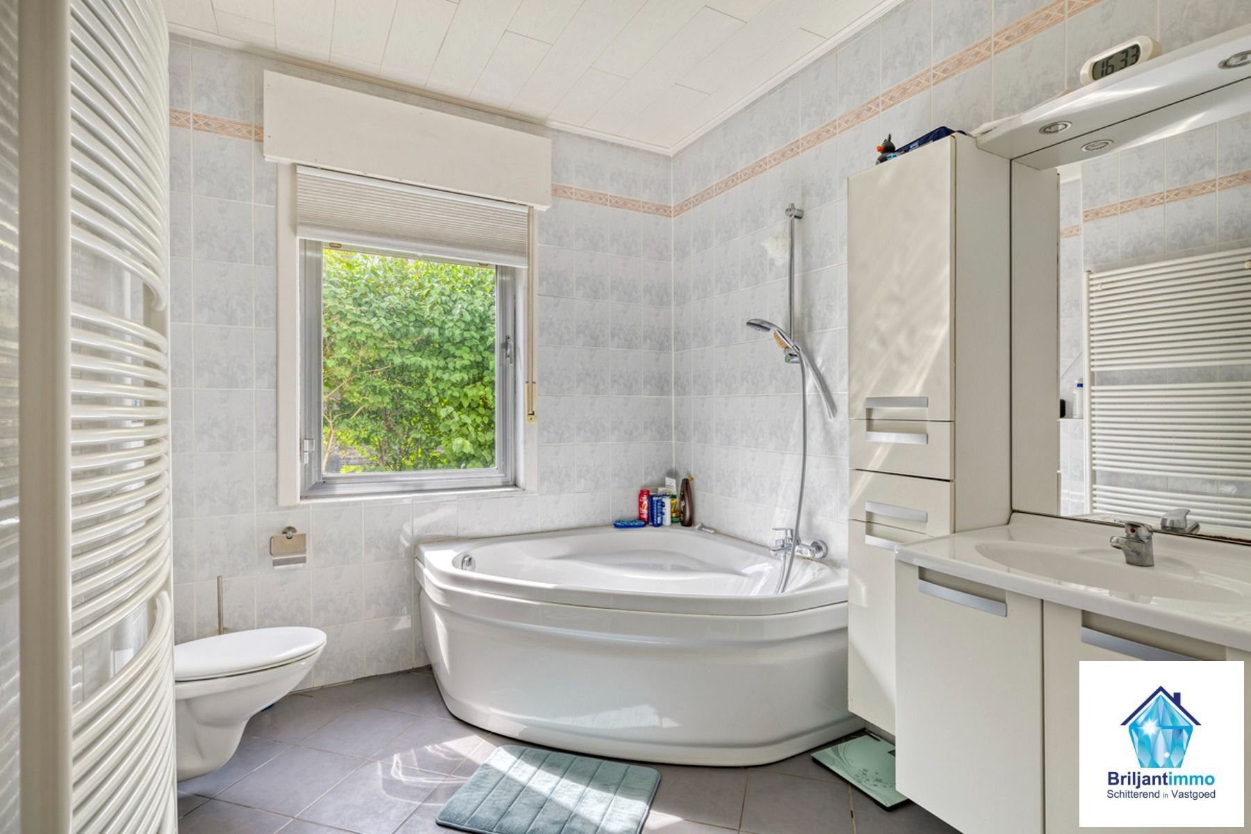 Rustig wonen met zicht op de Elewijtse velden foto 10