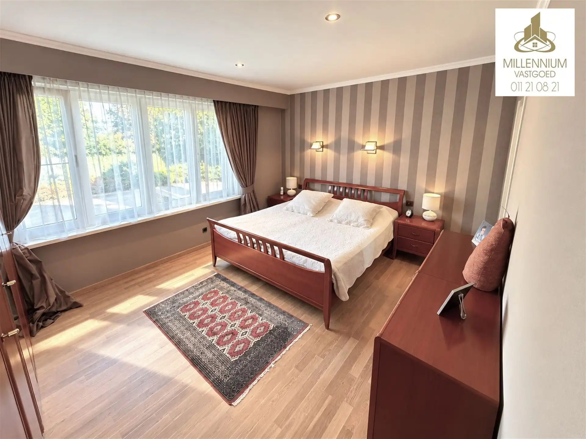 Royale villa met 4 slpk Diepenbeek foto 17