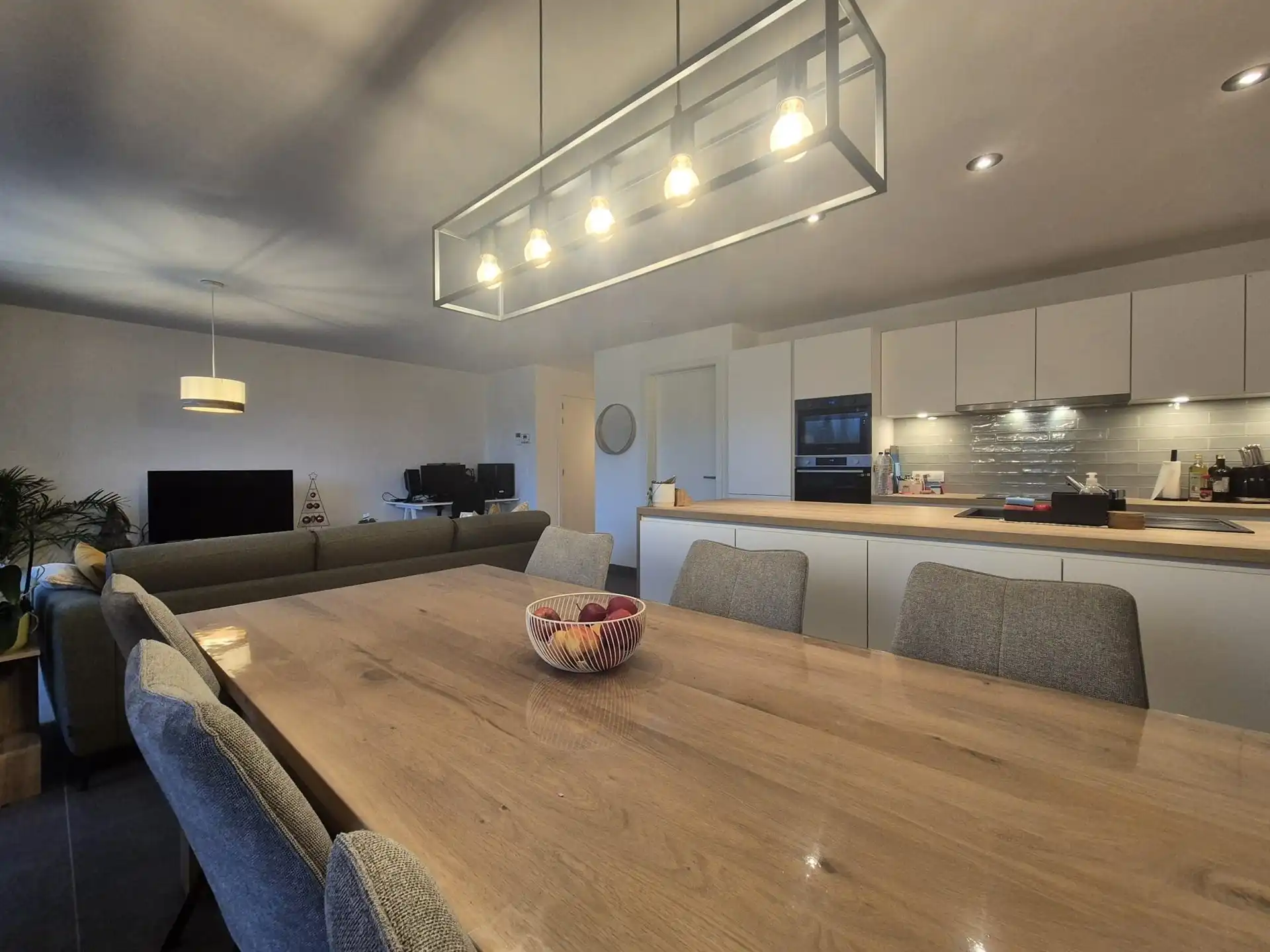 Energiezuinig gelijkvloers appartement met 2 slaapkamers en tuin. foto 9