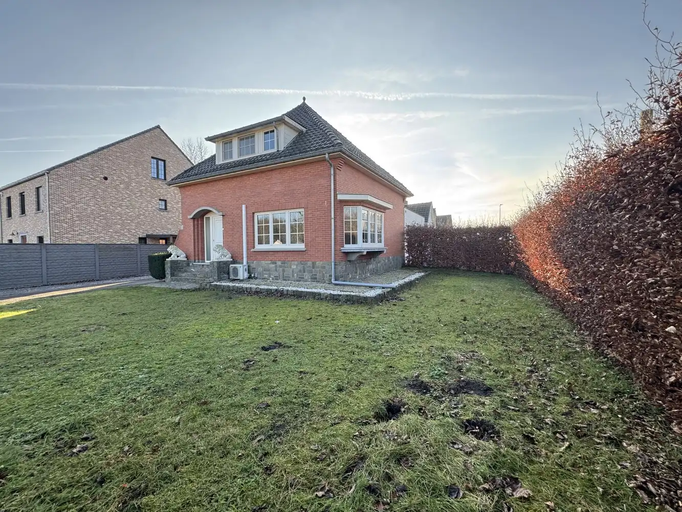 GERENOVEERDE, INSTAPKLARE WONING (H.O.B.) foto 12